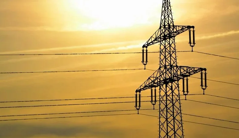 ДТЕК скасував стабілізаційні відключення електрики і закликав заощаджувати