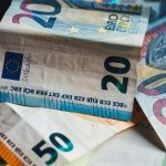 Курс валют на 23.07.2024: скільки коштують долар, євро і злотий