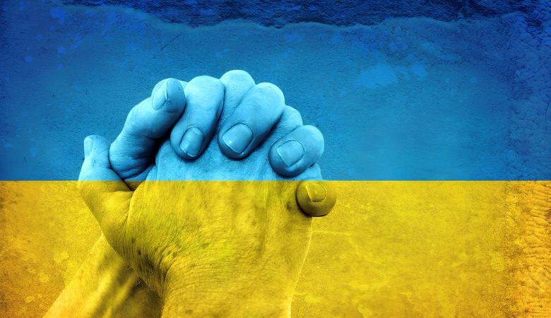 Скільки Україна отримує військової і фінансової допомоги на день