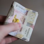 Курс валют на 14.08.2024: скільки коштують долар, євро і злотий