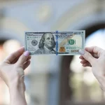 Курс валют на 5.09.2024: скільки коштують долар, євро і злотий