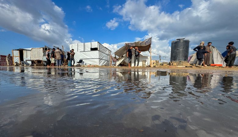 Південь Франції йде під воду: повінь вдарила по Каннах