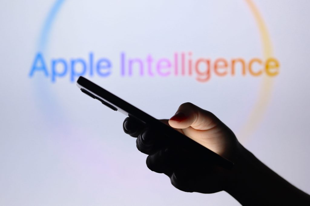 Apple Intelligence. Що нового в оновленні iOS 18.1?