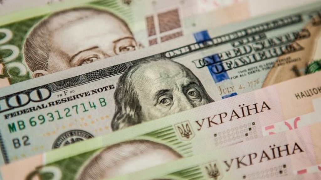 Курс валют на 14.10.2024: скільки коштують долар, євро і злотий