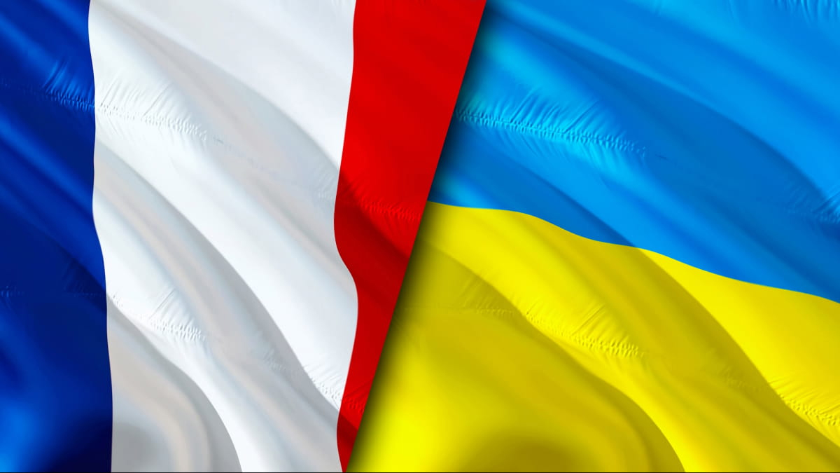 Фанція оголосила про скорочення військової допомоги Україні. Яка причина?
