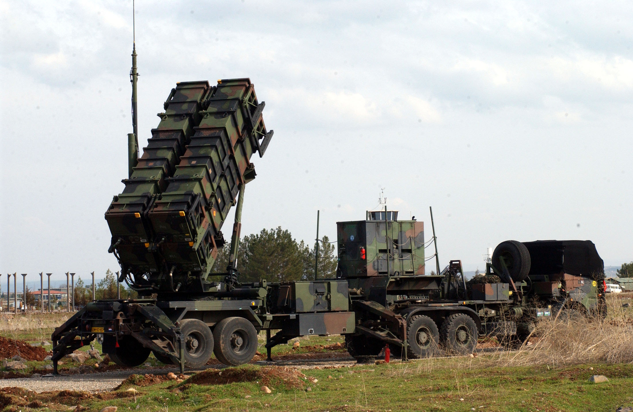 Нідерланди передали Україні три пускові установки Patriot