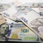 Курс валют на 9.12.2024: скільки коштують долар, євро і злотий