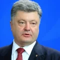 Порошенко зловили на новій схемі: як він прокручував донати українців через свій банк