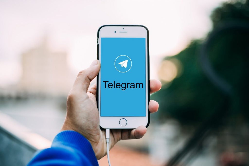 Нове оновлення Telegram швидко розряджає iPhone: як це виправити?