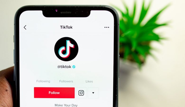 Як завантажити свою музику в TikTok: покрокова детальна інструкція