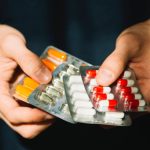 Хто визначає вартість ліків в Україні: аналітика цінової політики