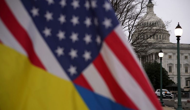 Заморозка допомоги Україні від США: які наслідки, скільки це триватиме та чи є шанси на відновлення підтримки