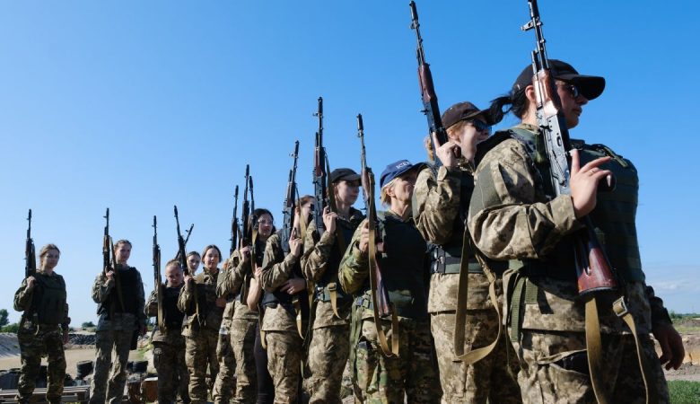 Школярі на військовому обліку: які зміни готує Рада для підлітків з 14 років