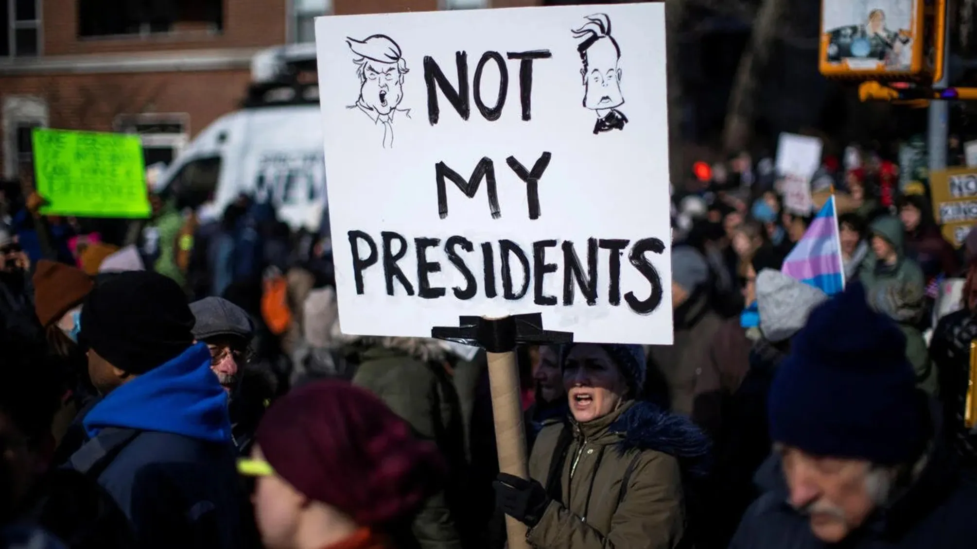 Масштабні протести в США та за кордоном проти Трампа: понад 1200 акцій сьогодні відбудеться по всьому світу