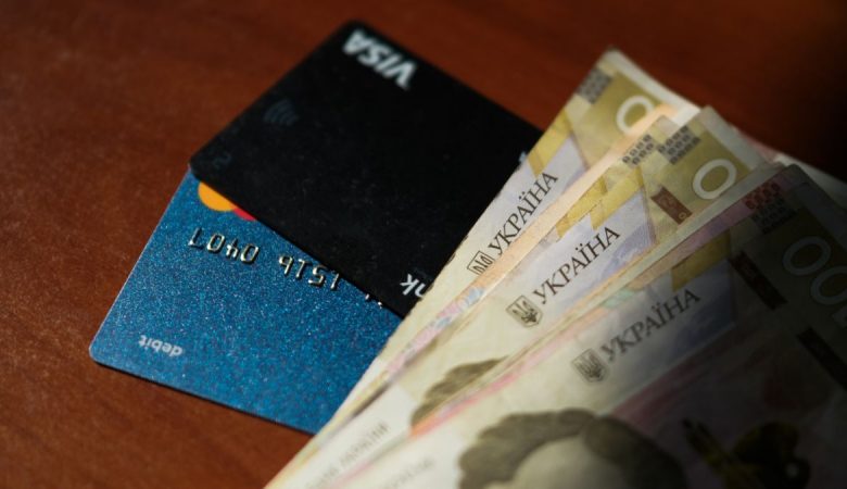 Нові банківські ліміти в Україні з 1 червня 2025: скільки можна буде переказувати з картки