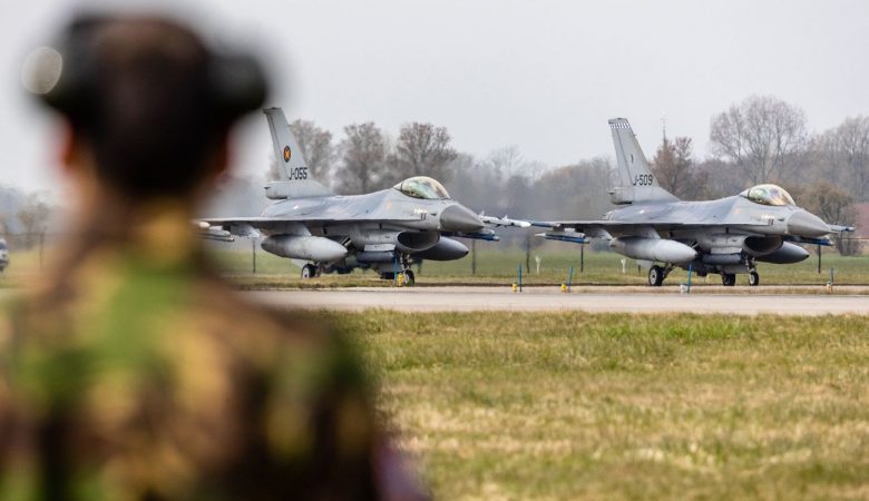 Перший бойовий виліт українського F-16 потрапив у кадр: відео бойового застосування по ворожій цілі