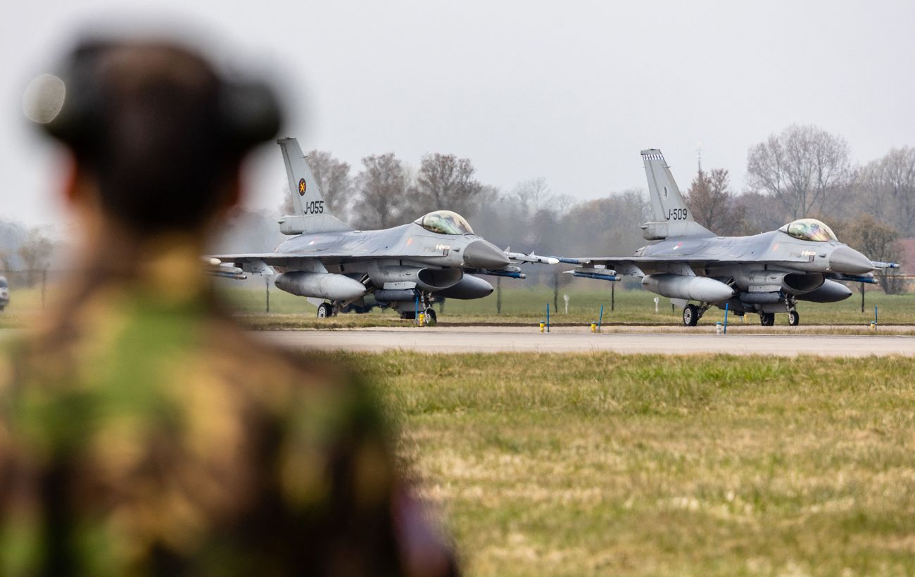 Перший бойовий виліт українського F-16 потрапив у кадр: відео бойового застосування по ворожій цілі