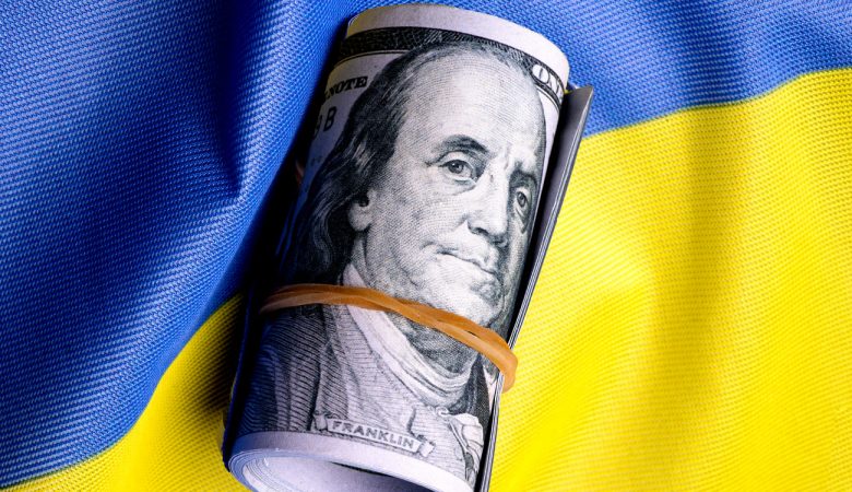 Як Україна фінансує війну та планує повертати борги: роль грантів, кредитів і майбутні фінансові плани