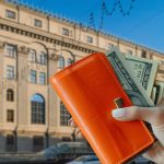 Курс валют на 28.05.2025: скільки коштують долар, євро і злотий