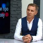 Найвідомішого вчителя української мови запідозрили у втечі з країни: де зараз знаходиться Авраменко