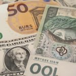 Курс валют на 17.06.2025: скільки коштують долар, євро і злотий
