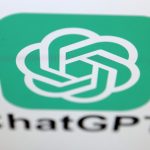 ТОП-10 задач, які ChatGPT може виконати краще і швидше за людину