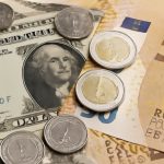 Курс валют на 10.07.2025: скільки коштують долар, євро і злотий