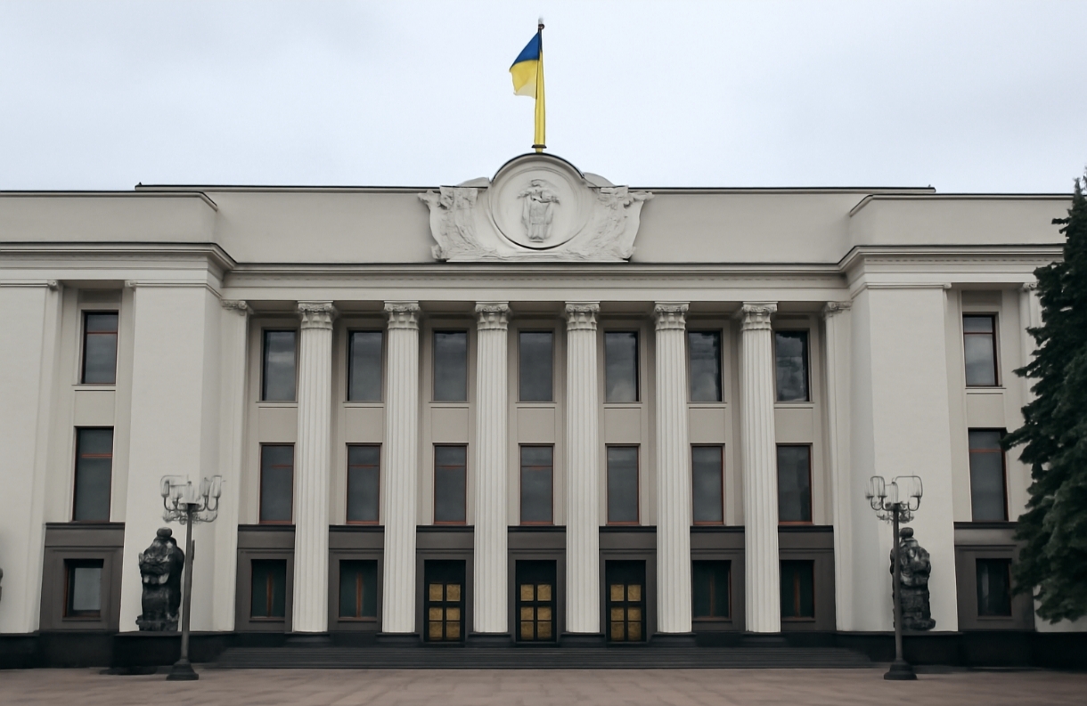 Кому довірили нові важливі посади в Кабміні: хто йде, а хто залишається