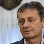У сербського міністра Дарко Глішич стався інсульт у прямому ефірі. ВІДЕО