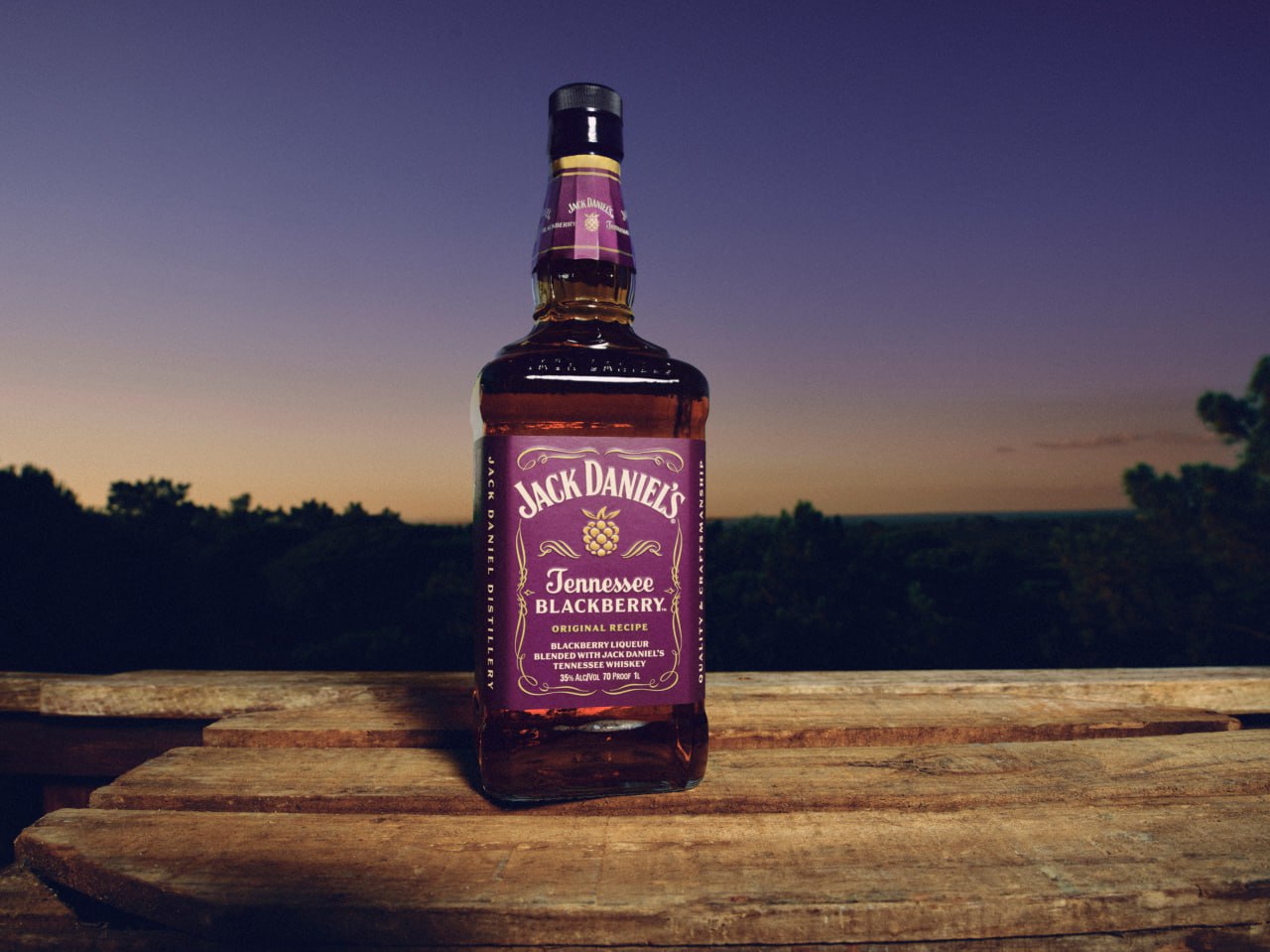 Jack Daniel's випустили ожиновий віскі: скільки коштує, який смак та чи варто спробувати