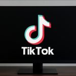 TikTok вводить нову систему верифікації віку для користувачів у США: як працює перевірка та що потрібно для підтвердження
