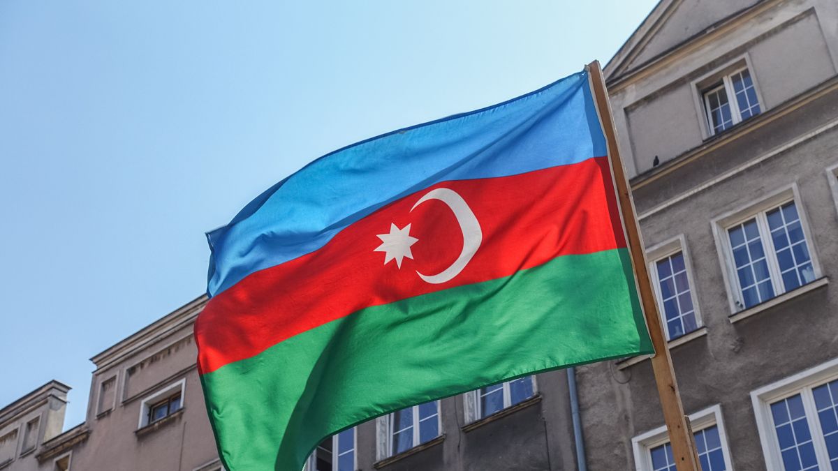 Азербайджан виділив 2 мільйони доларів на гуманітарну допомогу Україні