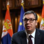 Вучич обіцяє підвищення рівня життя в Сербії на тлі протестів