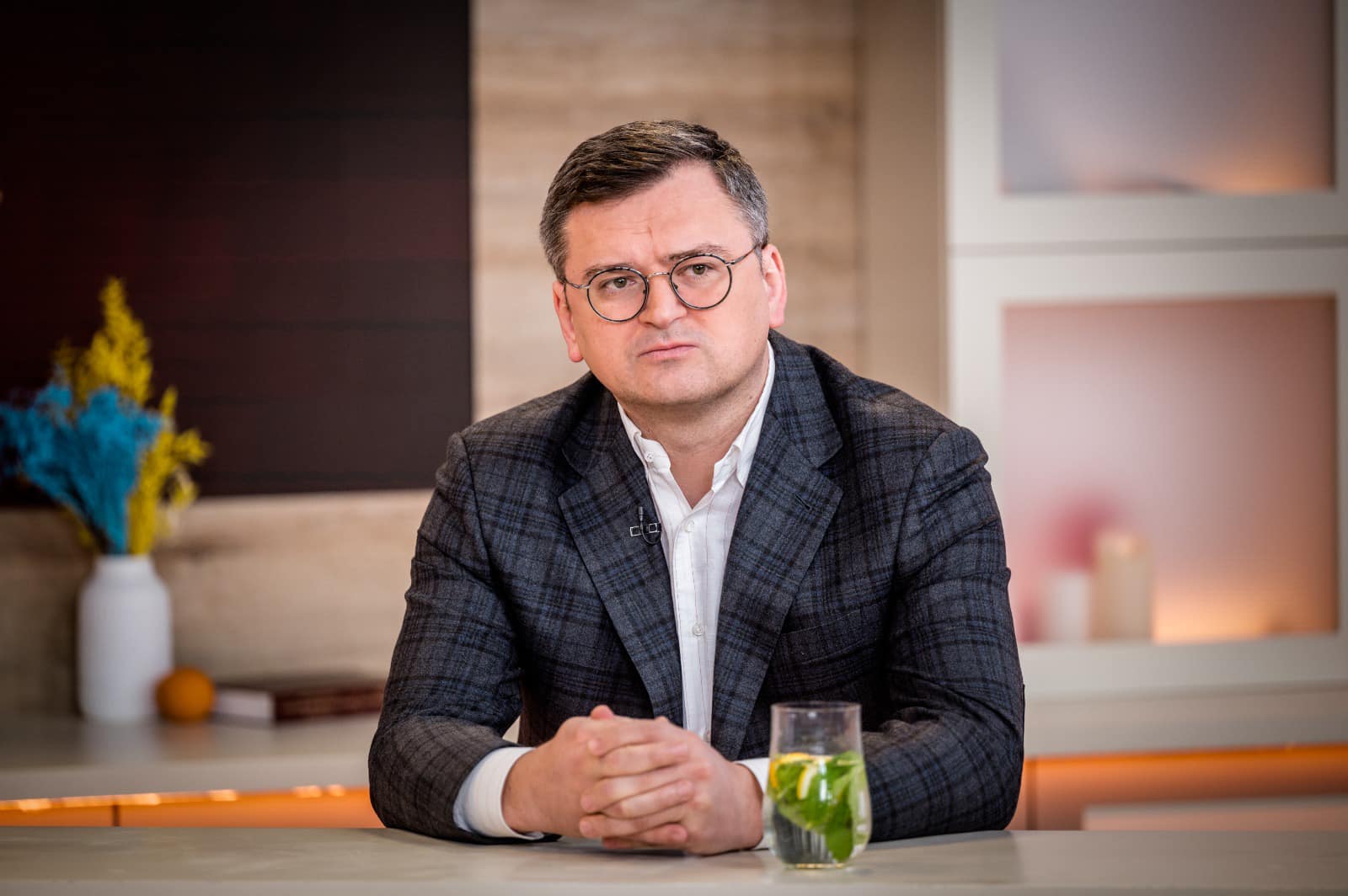Дмитро Кулеба прокоментував чутки про свою «втечу» з України: що відбулося насправді