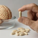 Перші кроки до безсмертя: коли Retro Biosciences запустить пігулку, що сповільнює старіння