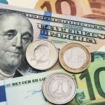 Курс валют на 1.10.2025: скільки коштують долар, євро і злотий