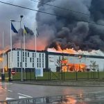Нічна атака на Львів: згоріли склади Cropp, Reserved і Sinsay, загинули люди