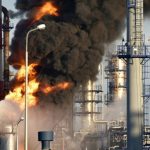 Чому Росія зупинила 38% своїх НПЗ: наслідки атак українських дронів для внутрішнього ринку пального