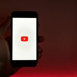 Штучний інтелект на YouTube: як новий інструмент допоможе боротися з фальшивими deepfake відео