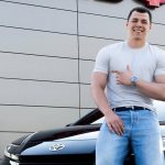 Скандальний російський репер отримав повістку і заявив, що «йде служити»