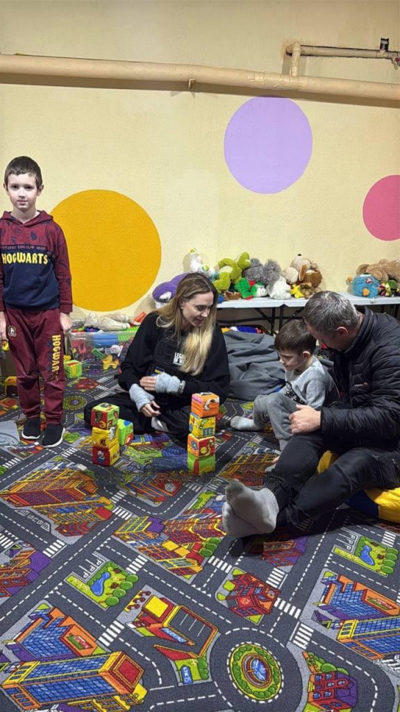 Чому Анджеліна Джолі приїхала до Херсона та як зірка Голлівуду допомогла українцям у зоні бойових дій