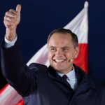 Кароль Навроцький оголосив про завершення надання допомоги українським біженцям: чому президент Польщі ухвалив таке рішення