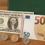 Курс валют на 12.11.2025: скільки коштують долар, євро і злотий