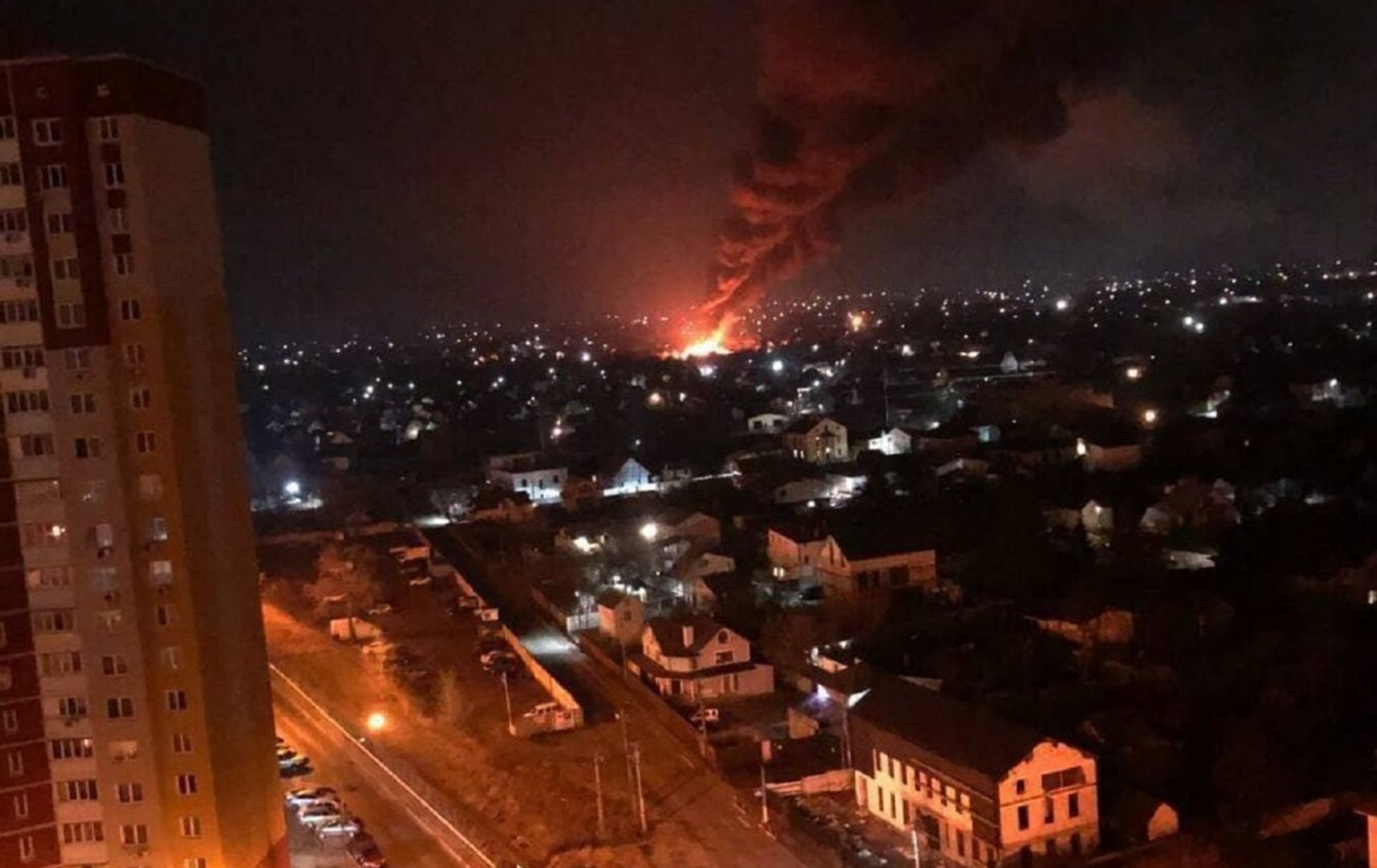 42-річний чоловік загинув під завалами: що відбувається в Києві прямо зараз