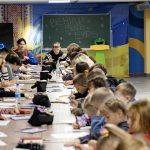 Як отримати солодкий подарунок у ROZETKA за новорічний малюнок: повна інструкція 2025