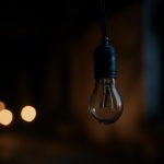 Відключення світла в Україні: коли ситуація стабілізується