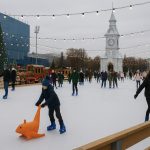 Де покататися на ковзанах у Києві взимку 2025-2026: 10 найкращих локацій у місті та передмісті