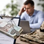 Яка зарплата має бути у січні 2026, аби не втрати бронь: важливі зміни