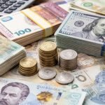 Курс валют на 25.12.2025: скільки коштують долар, євро і злотий