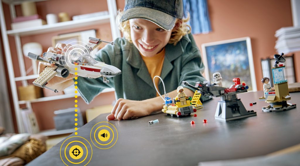 Як працює LEGO® SMART Play™: принцип дії розумної цеглинки SMART Brick